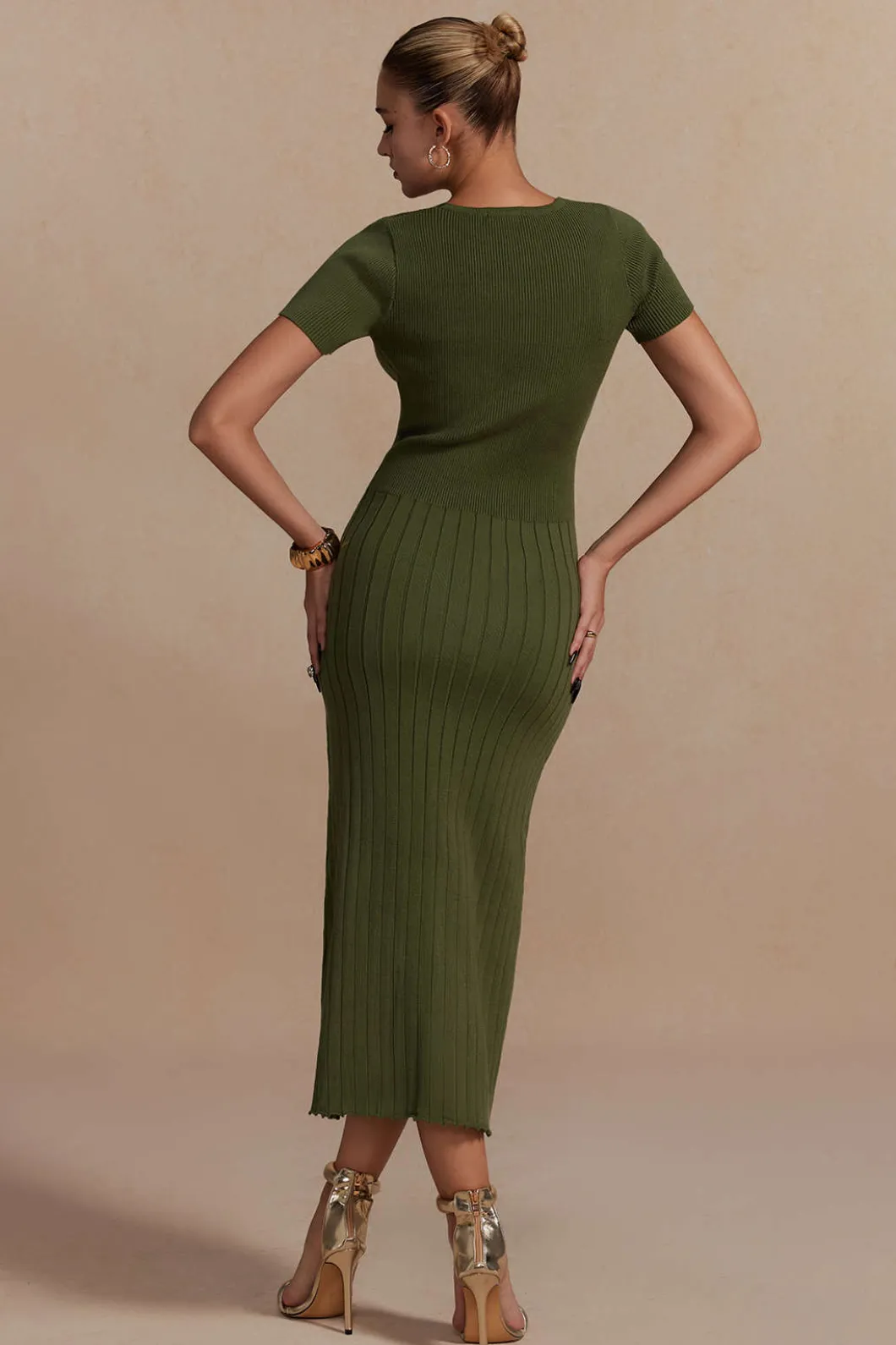 Ribbed Knit V-neck Midi Dress>MICAS New