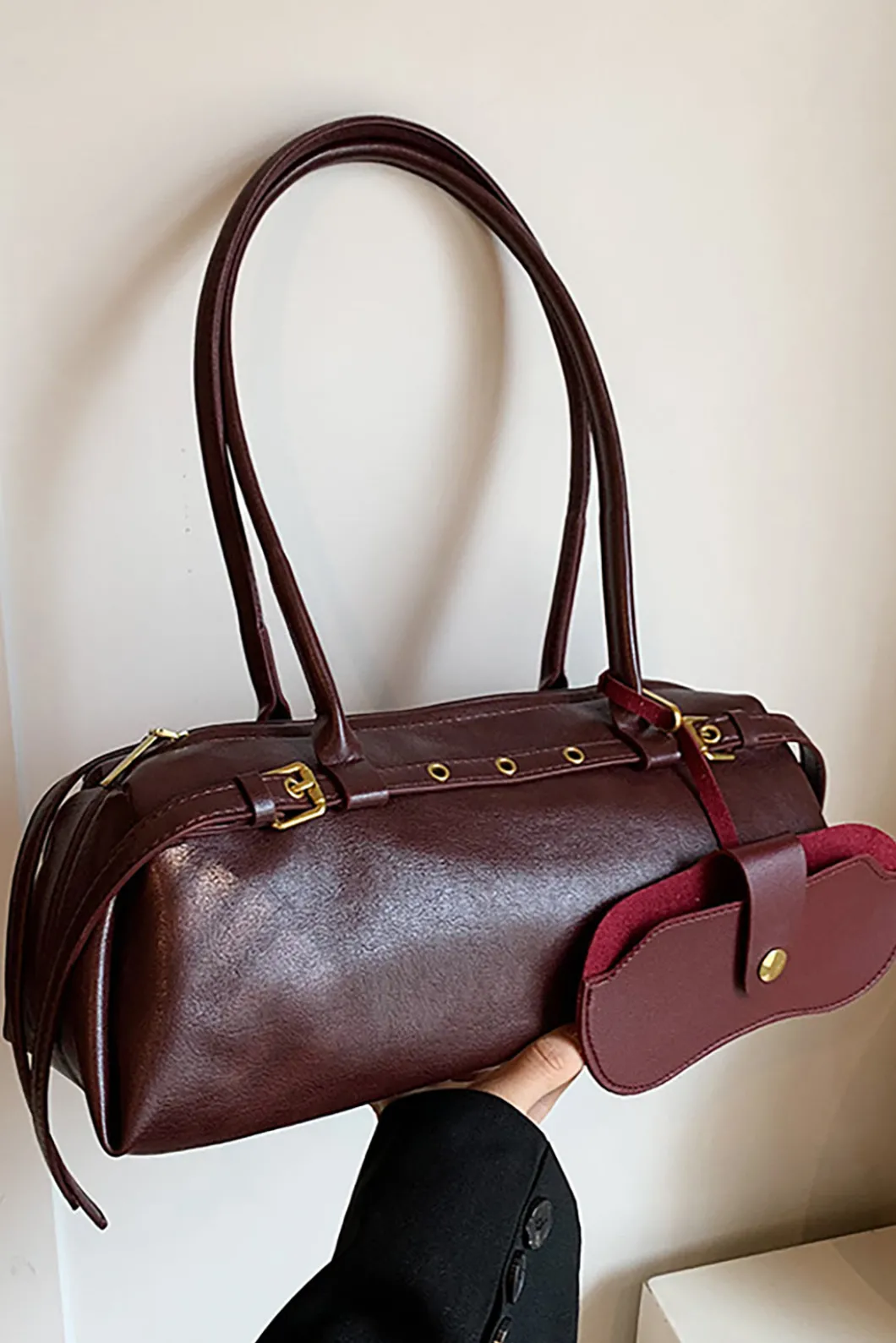 Vintage Leather Shoulder Bag>MICAS Clearance